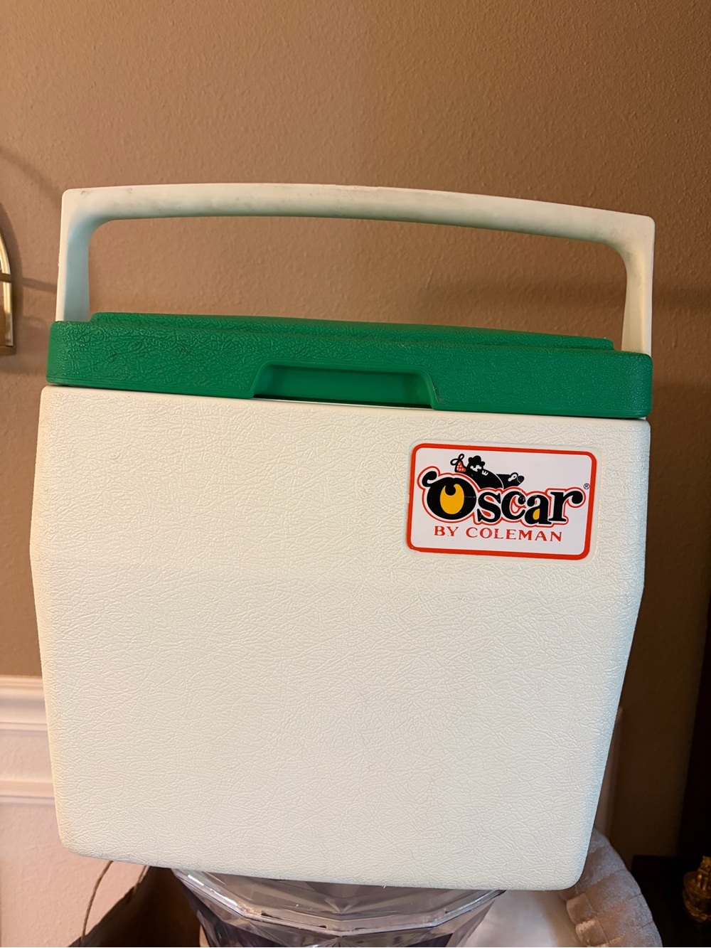 Coleman 1980’s Green and White Lil Oscar 16 Quart Lunch Cooler - Picture 14 of 15